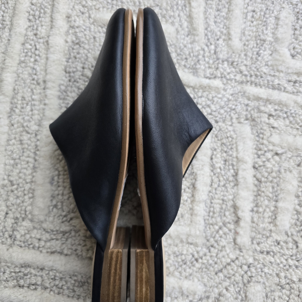 Clarks Black Slip-On Leather Mules - Picture 4 of 8